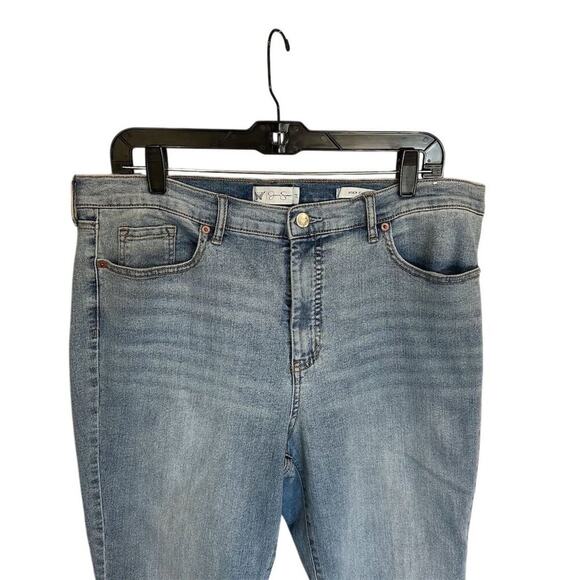 Jessica Simpson Women's Plus Size 14 Blue Straight Denim Jeans Stretch - Picture 3 of 14